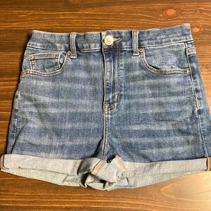American Eagle Curvy Hi-Rise Shortie Jeans Short Size 4